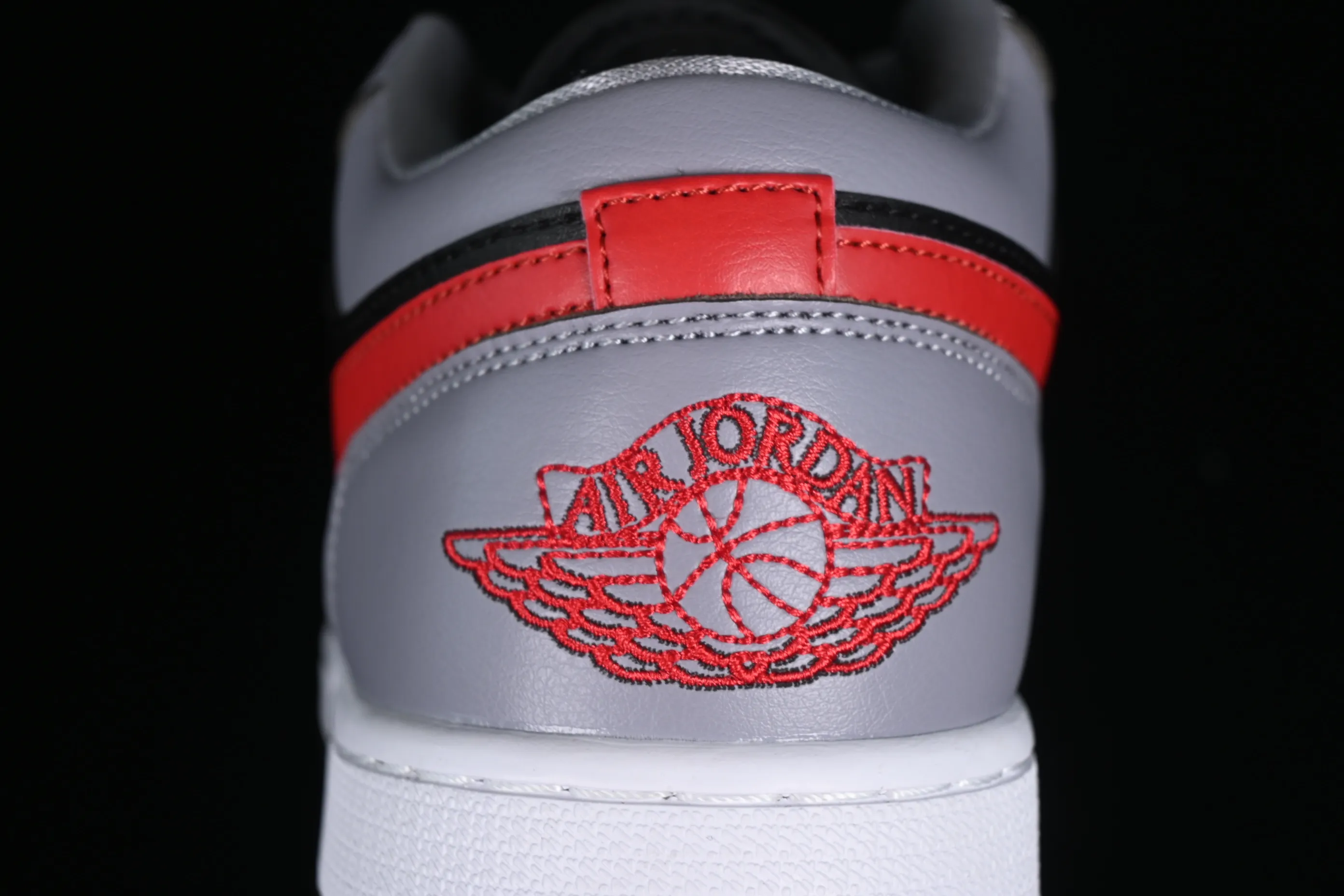 All categories Air Jordan Jordan series basketball shoes Air Jordan 1 Low Z version Air Jordan 1 Low AJ1 Joe 1 gray black red hook low-top cultural basketball shoes FZ4183-002
